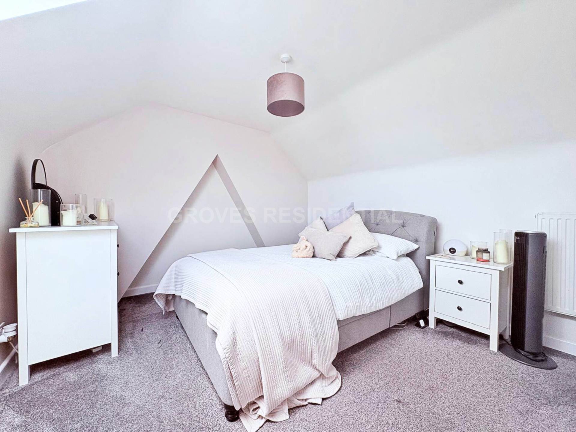 Adela Avenue, New Malden, Image 7