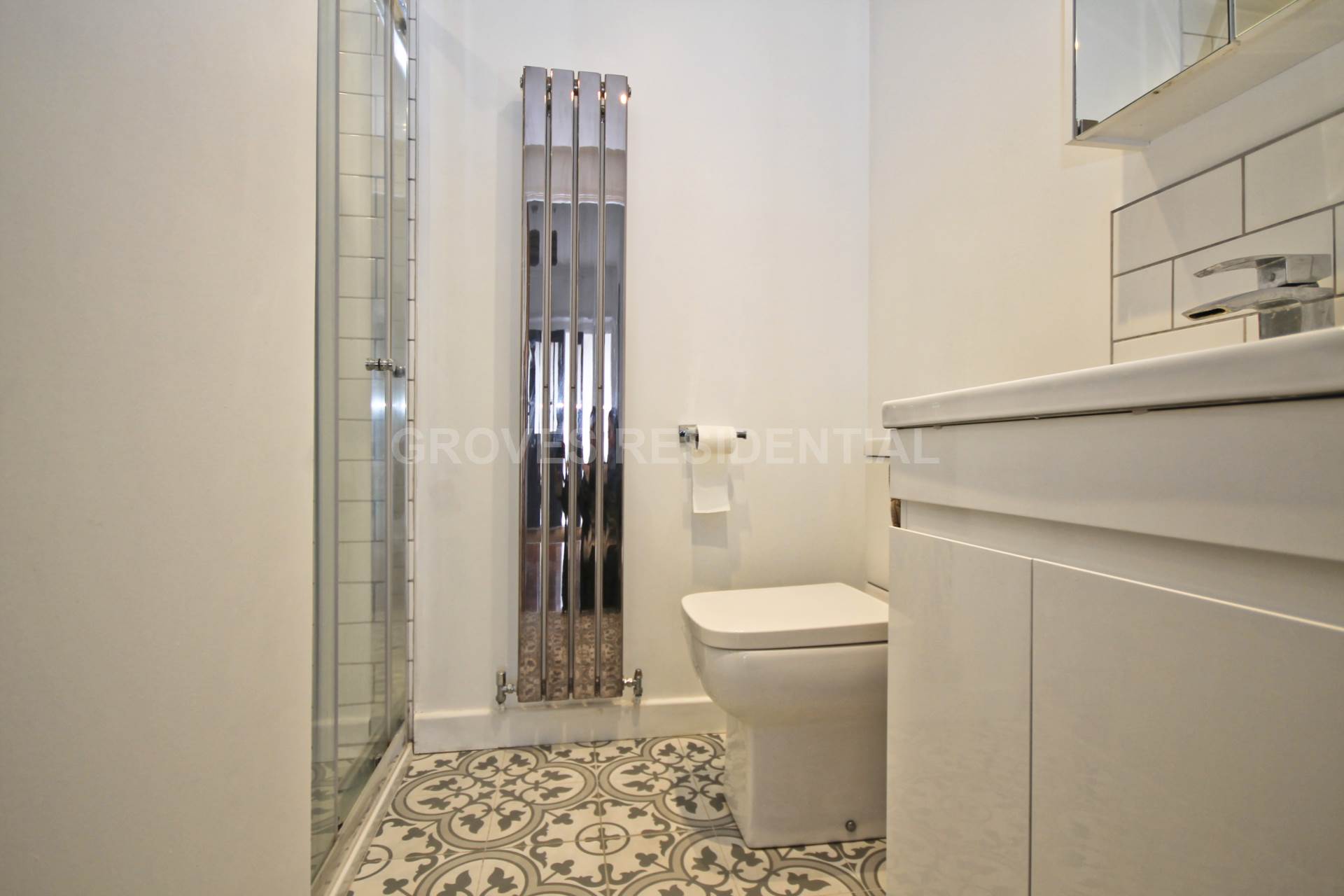 Tennyson Avenue, New Malden, Image 12