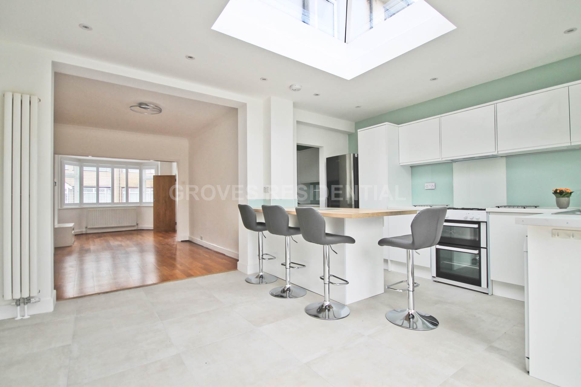 Tennyson Avenue, New Malden, Image 2