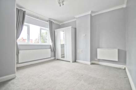 Tennyson Avenue, New Malden, Image 13