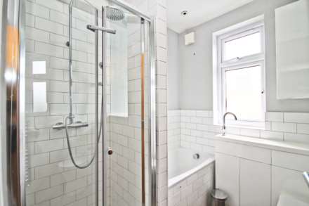 Tennyson Avenue, New Malden, Image 15