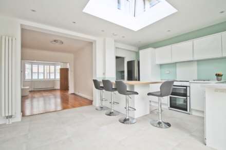 Tennyson Avenue, New Malden, Image 2