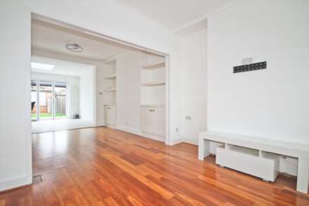 Tennyson Avenue, New Malden, Image 5