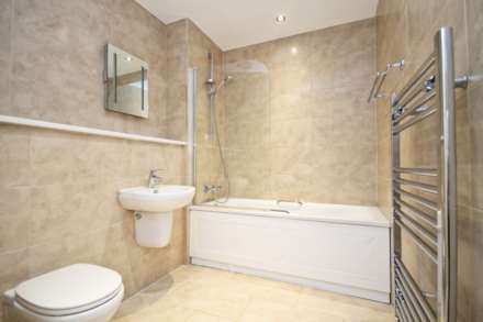 Coombe Road, New Malden, Image 5