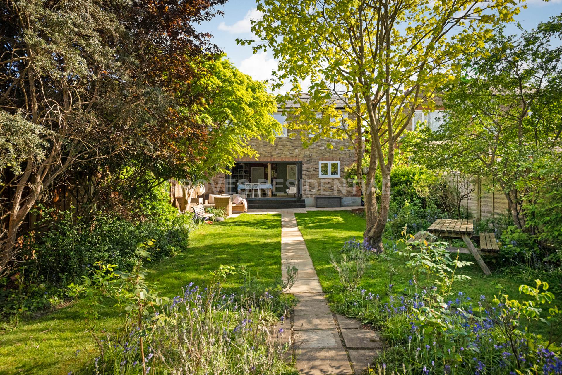 Acacia Grove, New Malden, Image 9