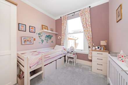 Acacia Grove, New Malden, Image 19