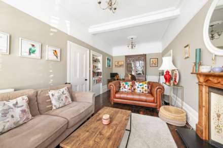 Acacia Grove, New Malden, Image 5