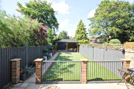 Franks Avenue, New Malden, Image 11