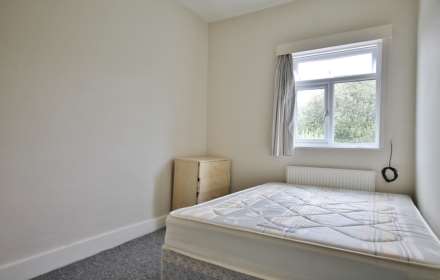 Beech Grove, New Malden, Image 7