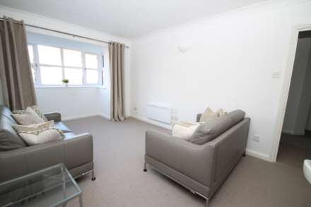 Dukes Avenue, New Malden, Image 2