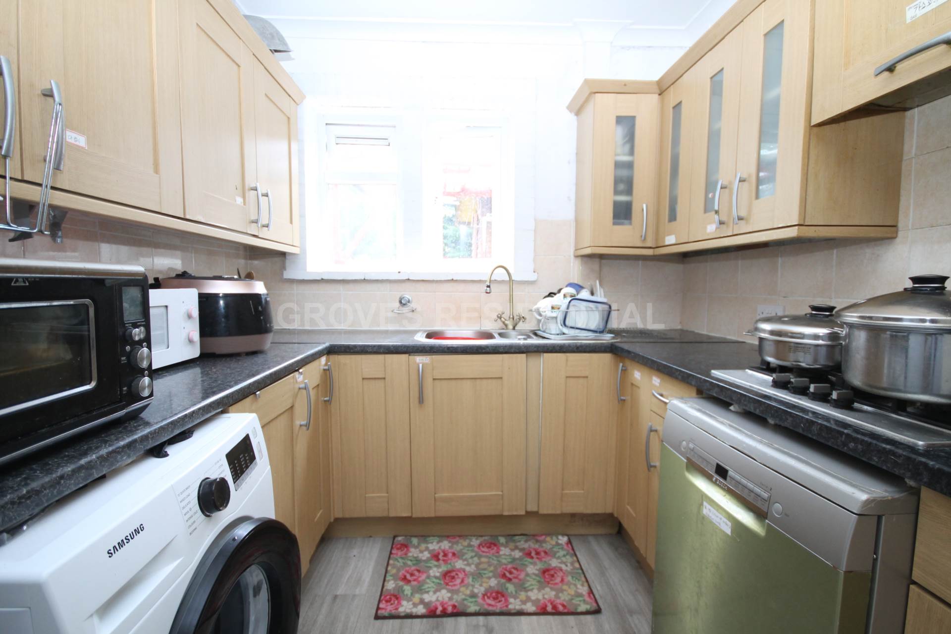 Claremont Avenue, New Malden, Image 4