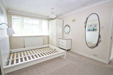 Blakes Lane, New Malden, Image 5