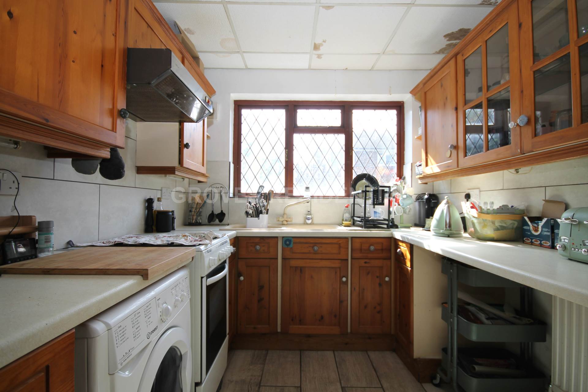 Acacia Grove, New Malden, Image 7