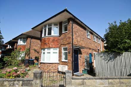 Property For Rent Chestnut Grove, New Malden