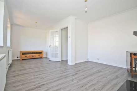 Chestnut Grove, New Malden, Image 3