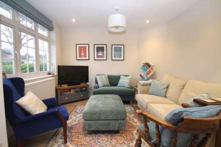 Southwood Drive, Surbiton, Image 2