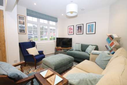 Southwood Drive, Surbiton, Image 3