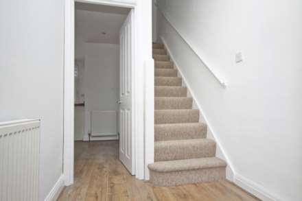 Stanley Avenue, New Malden, Image 4