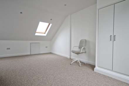 Stanley Avenue, New Malden, Image 9
