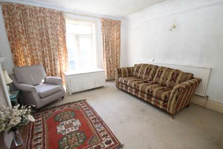 Chestnut Grove, New Malden, Image 5