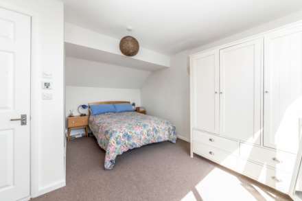 Elm Road, New Malden, Image 16