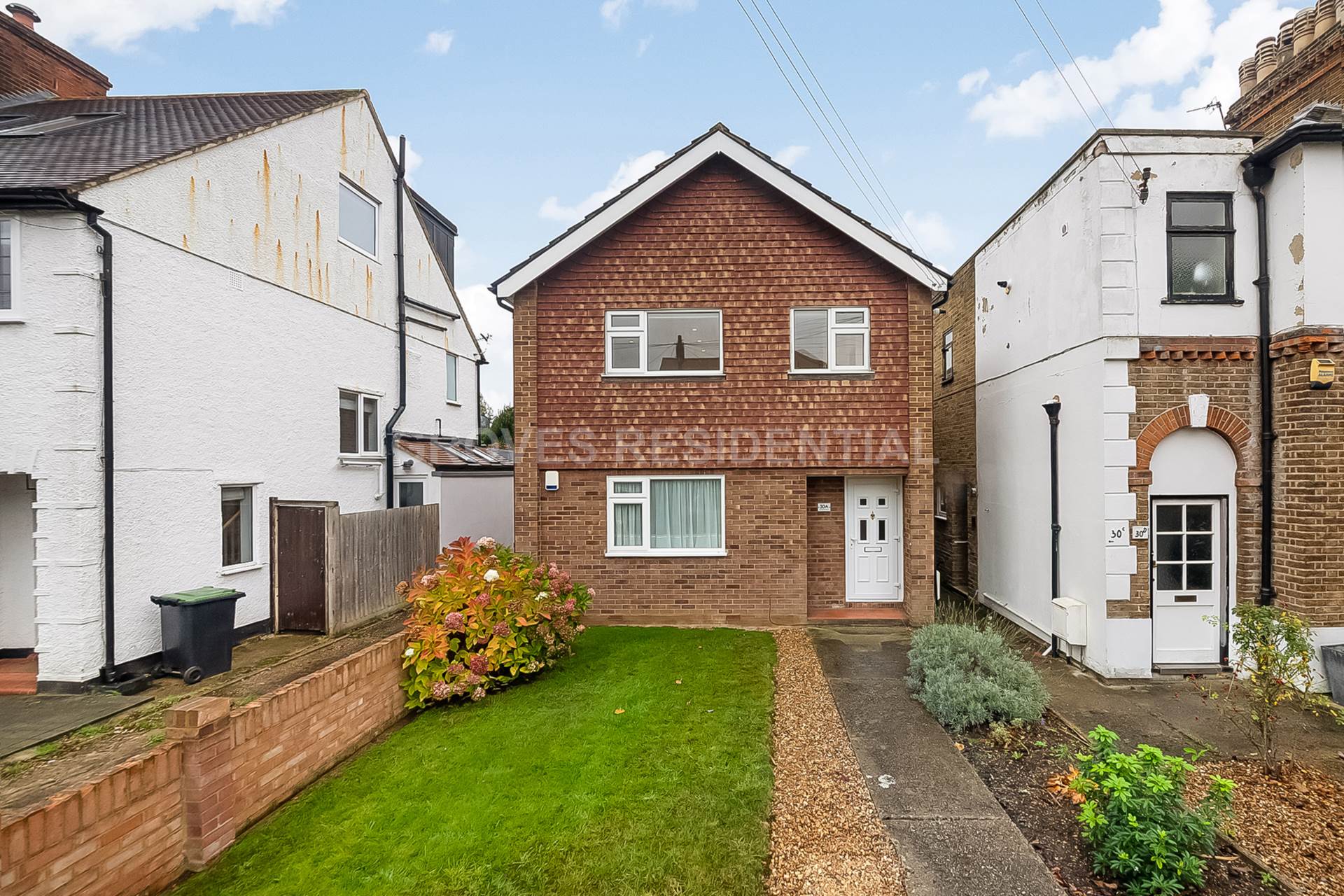 Sycamore Grove, New Malden, Image 1