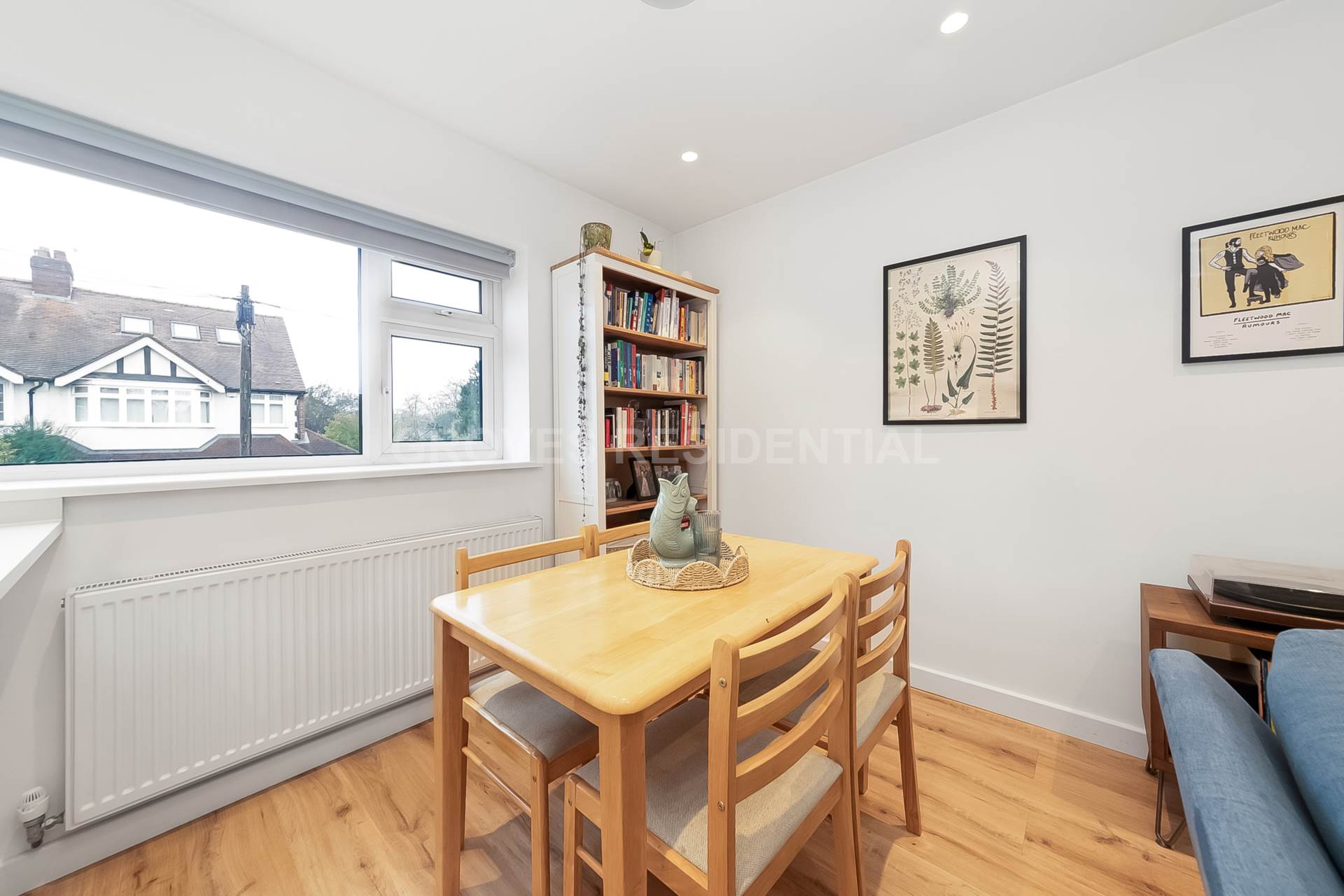 Sycamore Grove, New Malden, Image 4