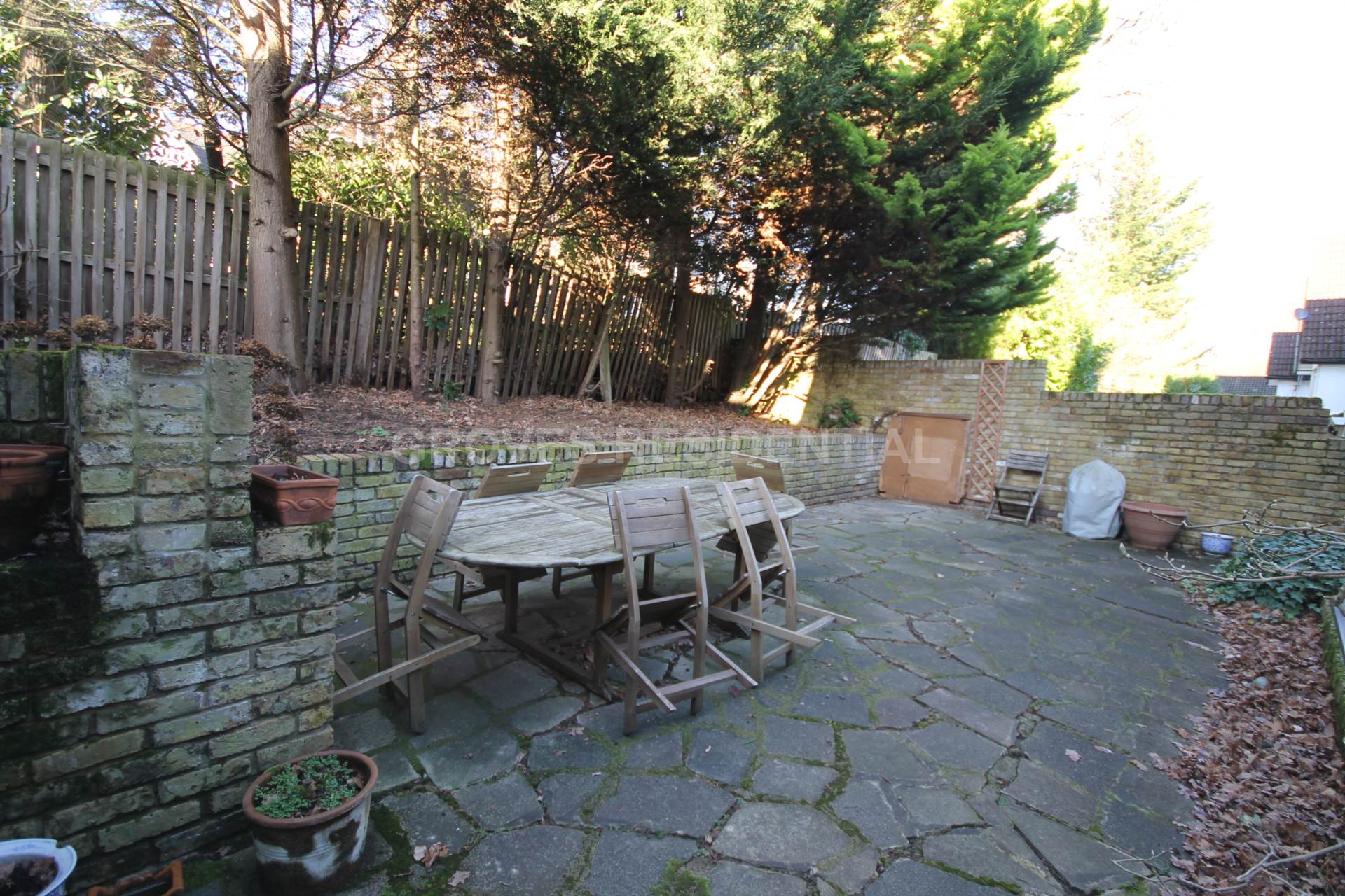 Warbank Lane, Kingston Upon Thames, Image 11
