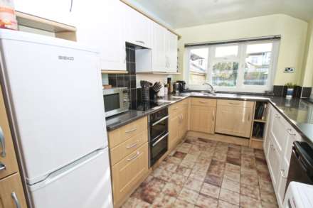 Mount Pleasant Road, New Malden, Image 4