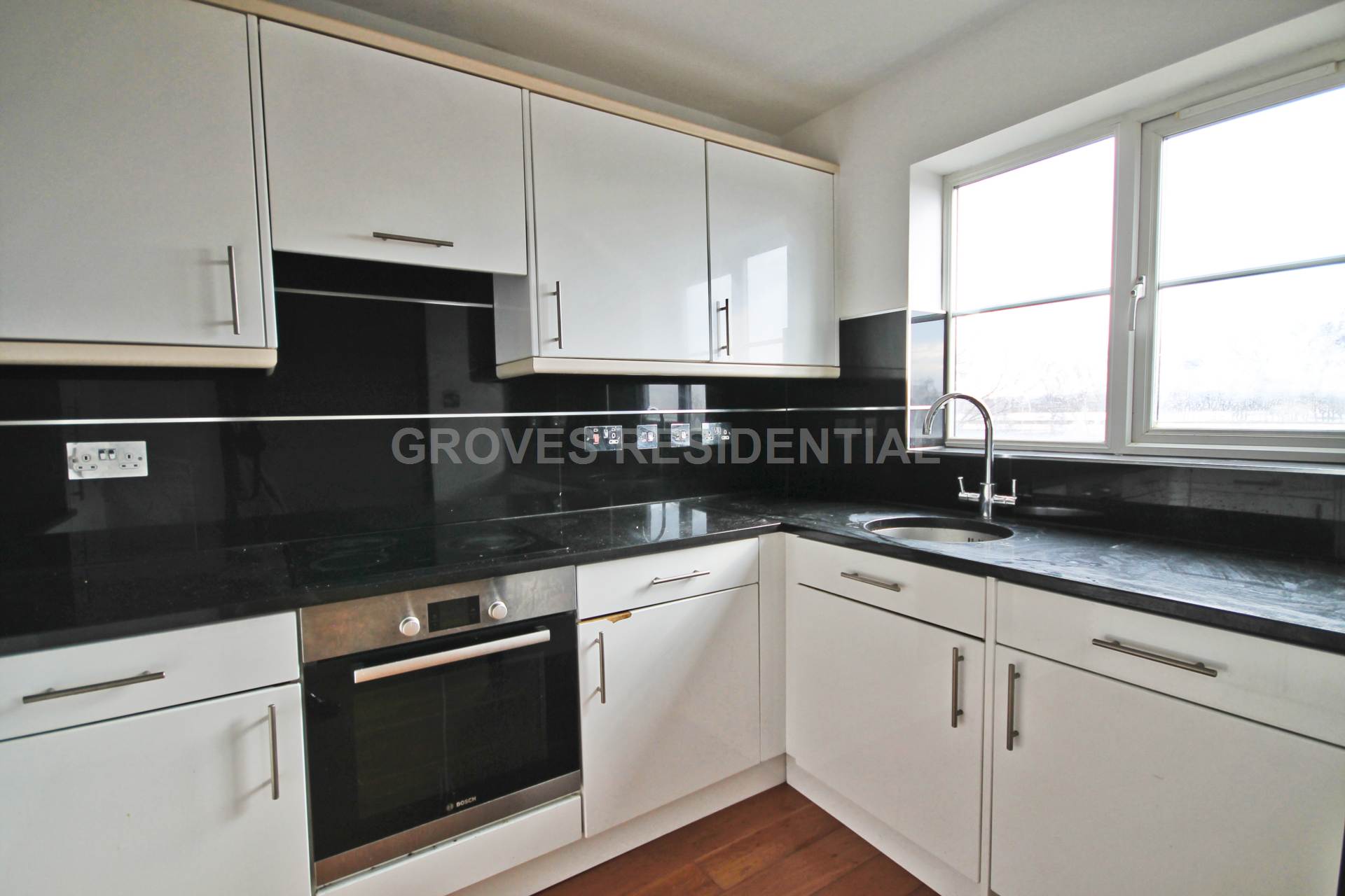 Alexandra Road, London, Image 4