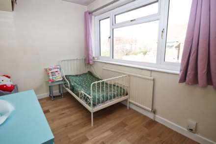Maria Theresa Close, New Malden, Image 10