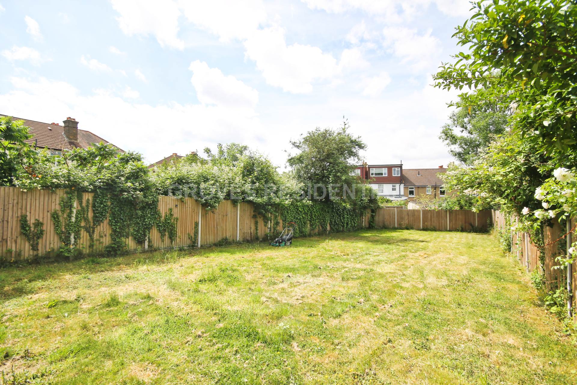 Laburnum Grove, New Malden, Image 10