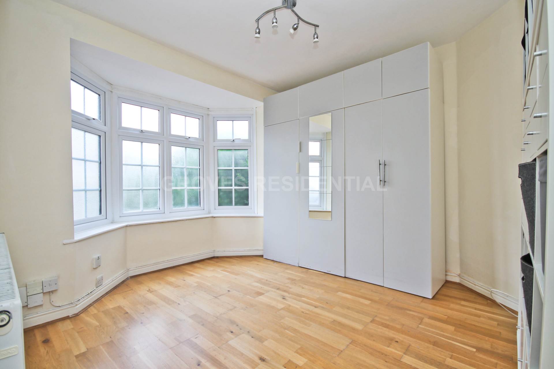 Laburnum Grove, New Malden, Image 4