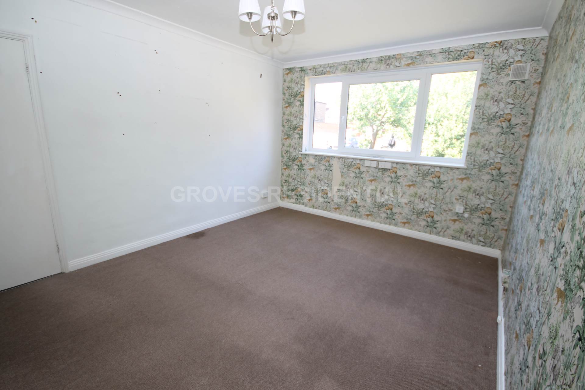 Acacia Grove, New Malden, Image 4