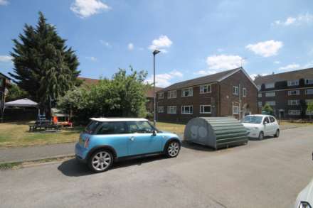 Acacia Grove, New Malden, Image 8