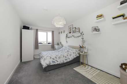 Kingston Road, New Malden, Image 12