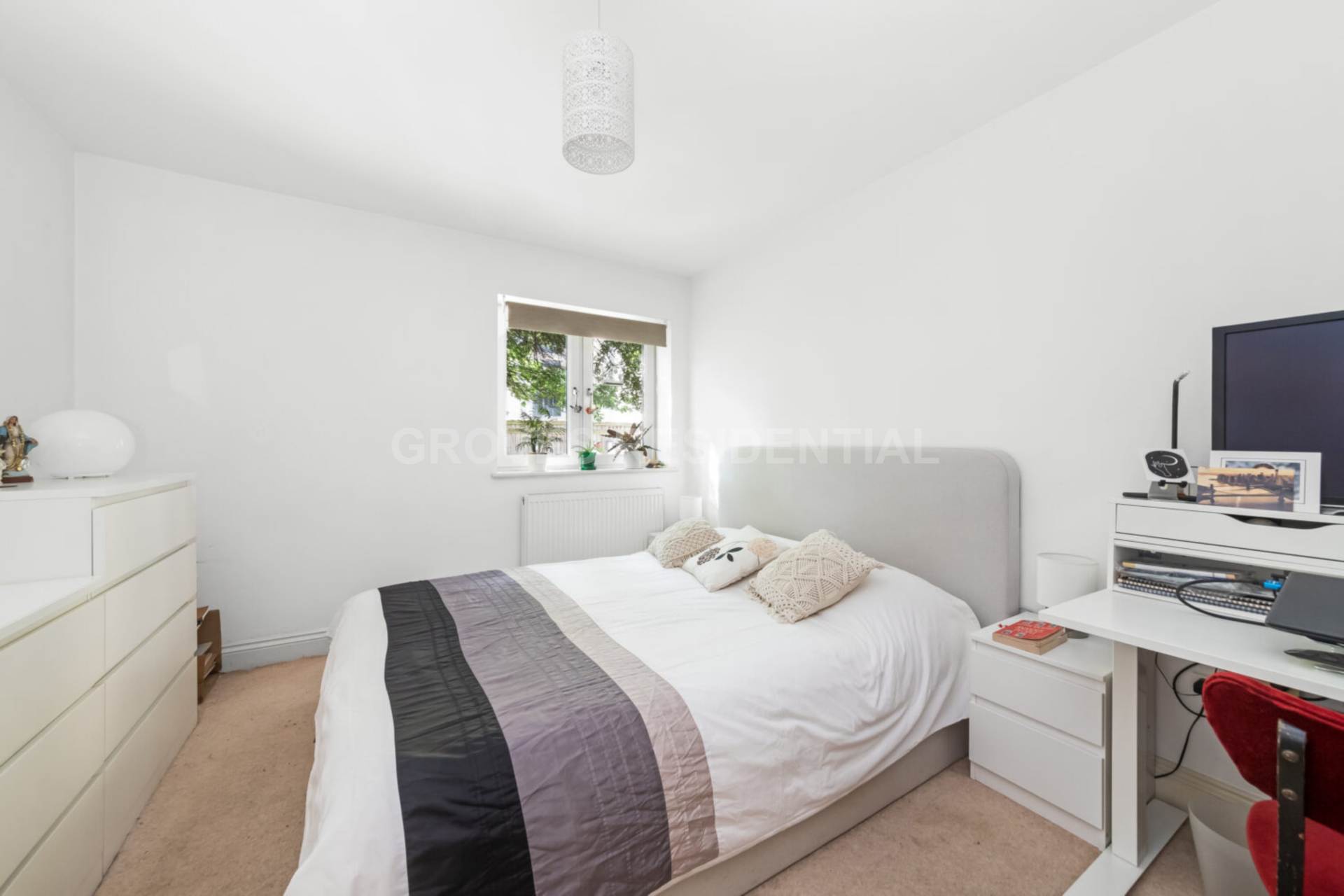 Alric Avenue, New Malden, Image 7