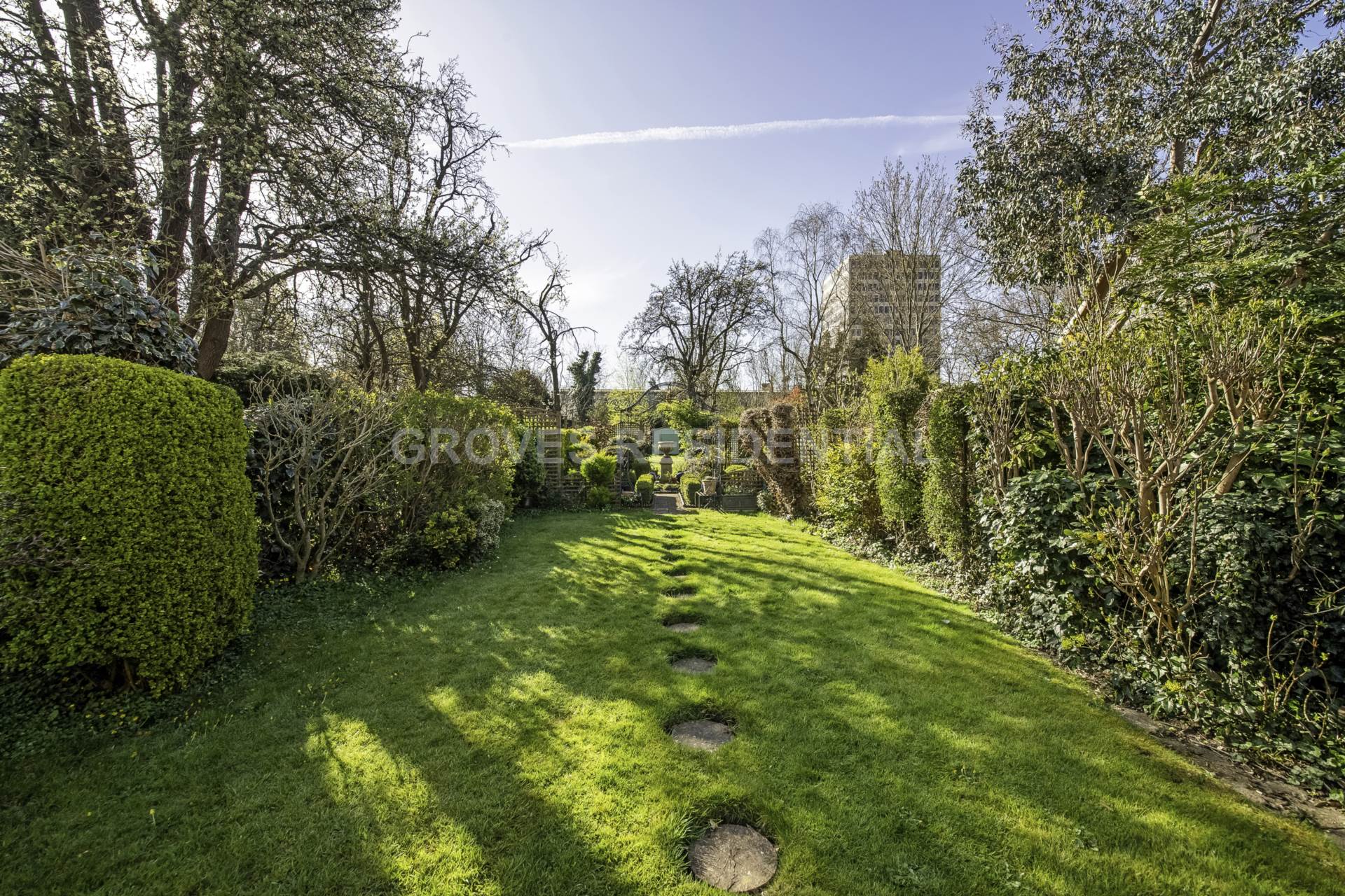 Alric Avenue, New Malden, Image 11