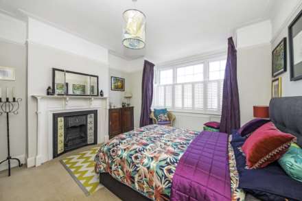 Alric Avenue, New Malden, Image 14