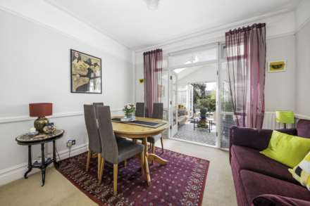 Alric Avenue, New Malden, Image 7