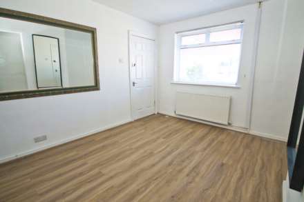 Fleetwood Road, Kingston Upon Thames, Image 2