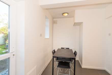 Fleetwood Road, Kingston Upon Thames, Image 5