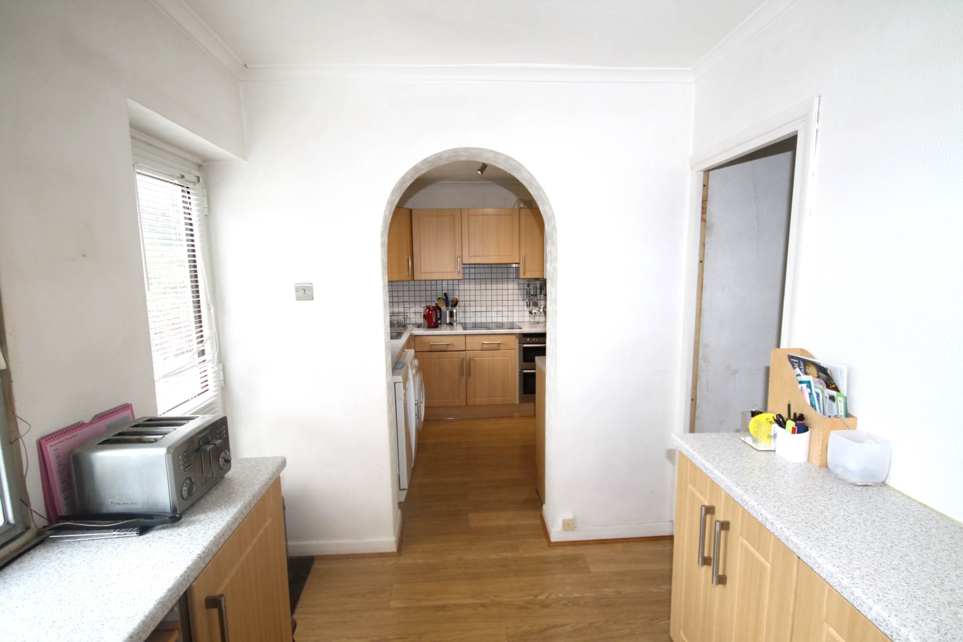 Meadow Hill, New Malden, Image 7