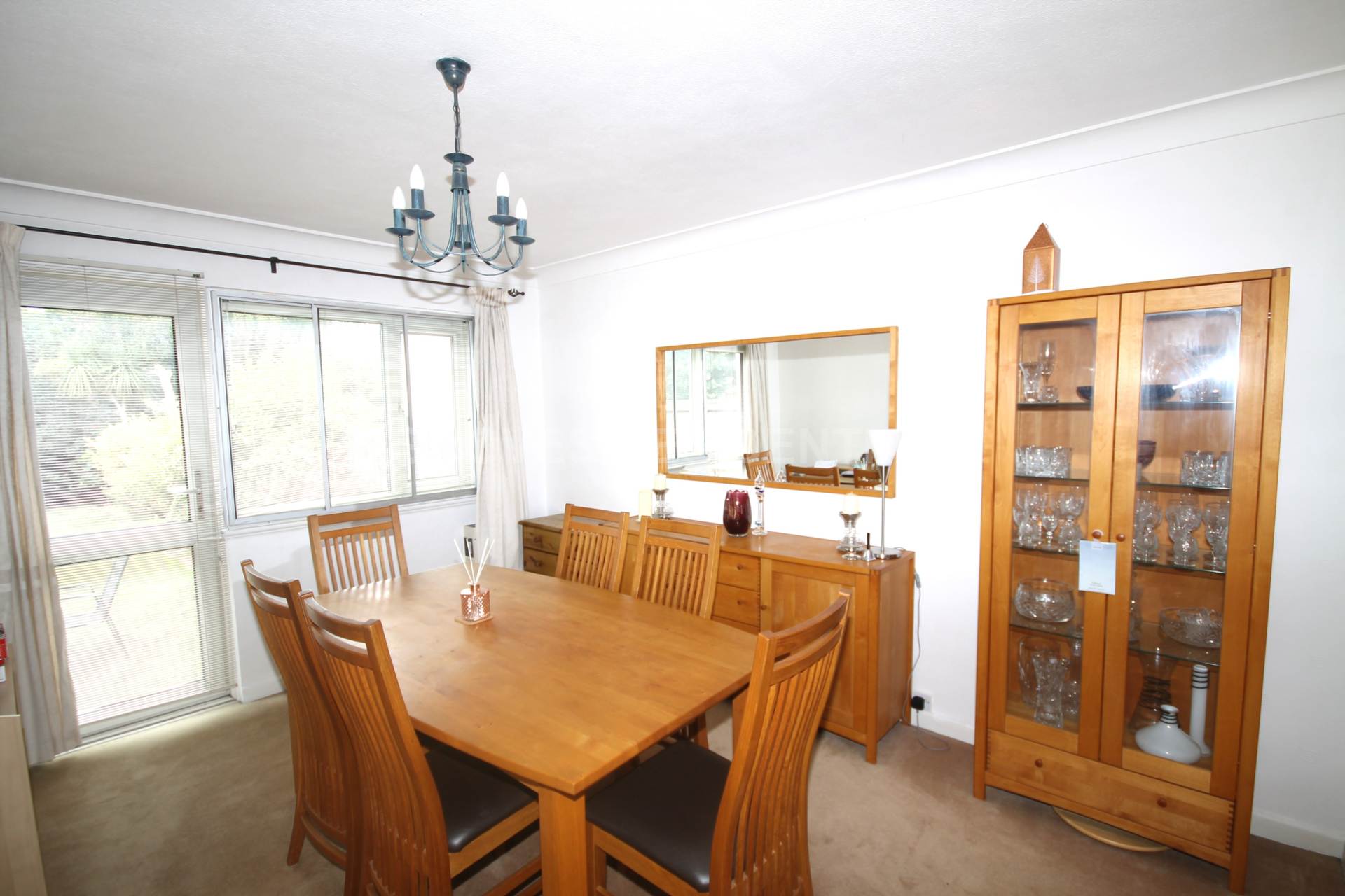 Meadow Hill, New Malden, Image 9