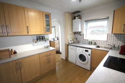 Meadow Hill, New Malden, Image 2