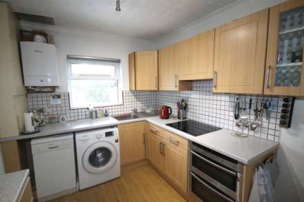 Meadow Hill, New Malden, Image 5