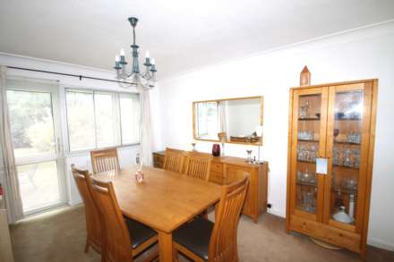 Meadow Hill, New Malden, Image 9