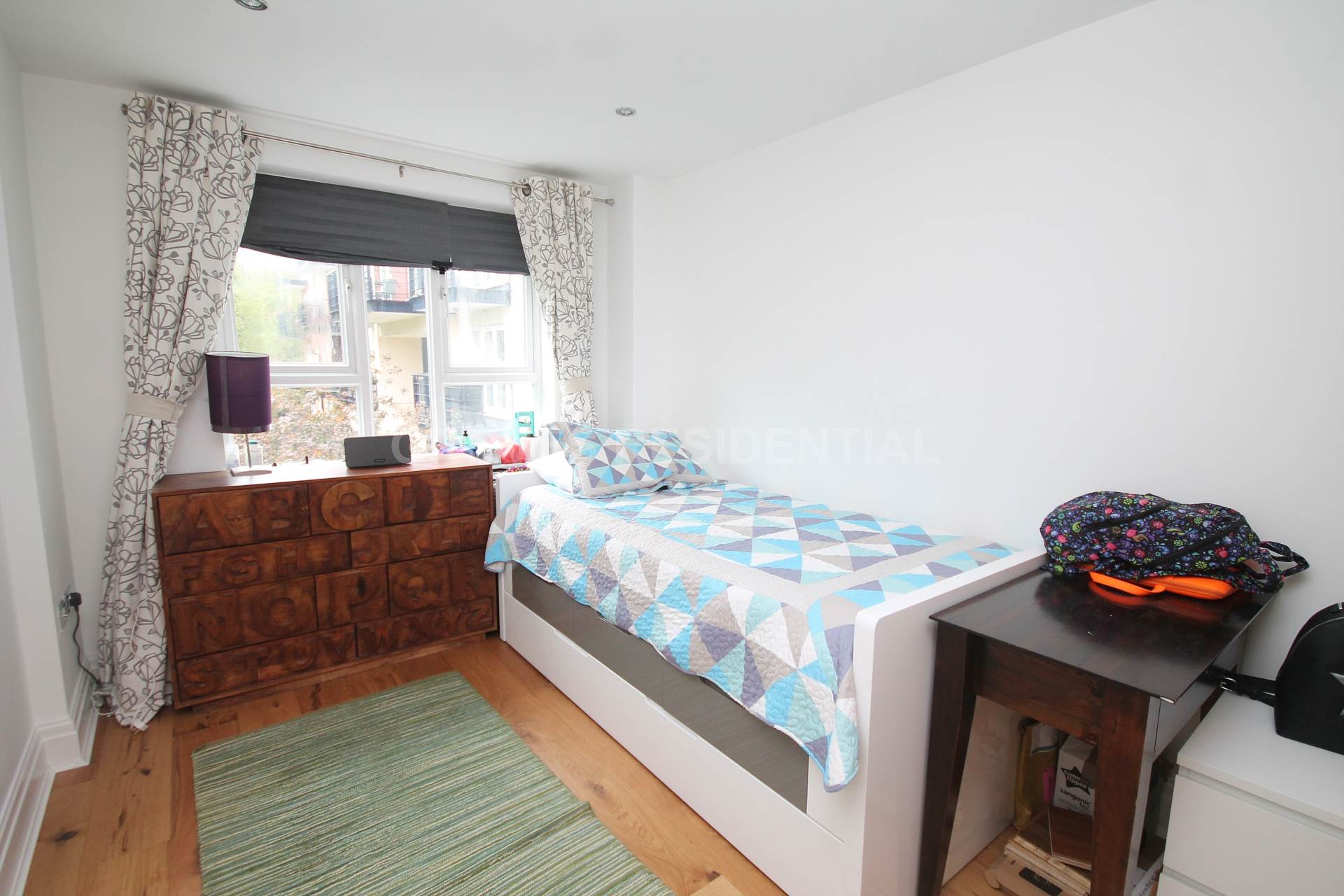 Royal Quarter, Seven Kings Way, Image 6