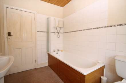 Kingscote Road, New Malden, Image 9