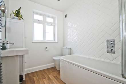 Groveland Way, New Malden, Image 8